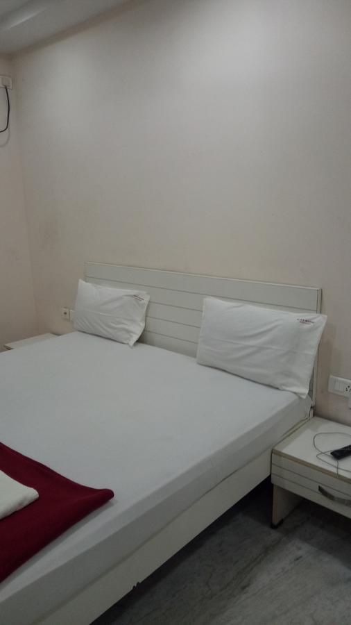 Hotel Mim Park Kumbakonam Bagian luar foto